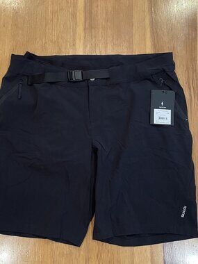 Sugoi Off Grid mountain mtn bike shorts Size XL with liner, women's